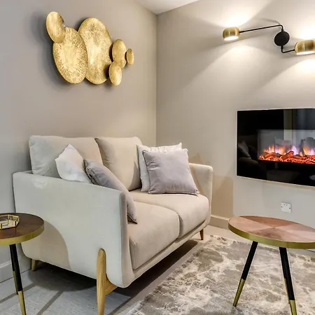 Les Gites De Laure - O Lit Divin, Instant De Volupte, Balneo Sauna, Climatisation, Netflix, 160M De La Cite Medievale Carcassonne Buitenkant foto