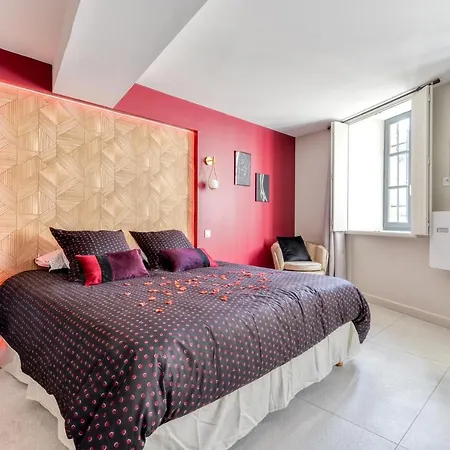 Les Gites De Laure - O Lit Divin, Instant De Volupte, Balneo Sauna, Climatisation, Netflix, 160M De La Cite Medievale Carcassonne Buitenkant foto