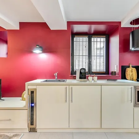 Les Gites De Laure - O Lit Divin, Instant De Volupte, Balneo Sauna, Climatisation, Netflix, 160M De La Cite Medievale Carcassonne Buitenkant foto